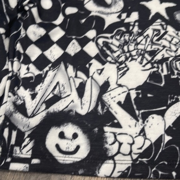 Top - Picture 7 of 9